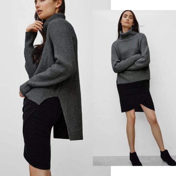 Aritzia Sweaters - Aritzia Wilfred Free Lin Merino Wool Sweater